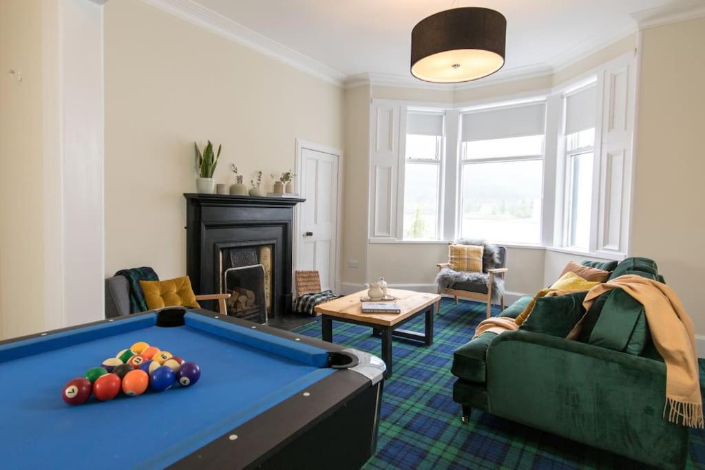 Rossmay House - 4 Bedroom Scottish Villa With Waterfront / Mountain Views Arrochar Exteriér fotografie