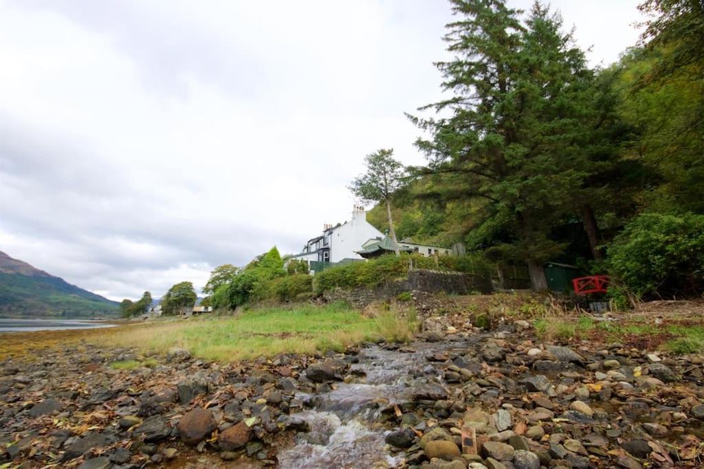 Rossmay House - 4 Bedroom Scottish Villa With Waterfront / Mountain Views Arrochar Exteriér fotografie