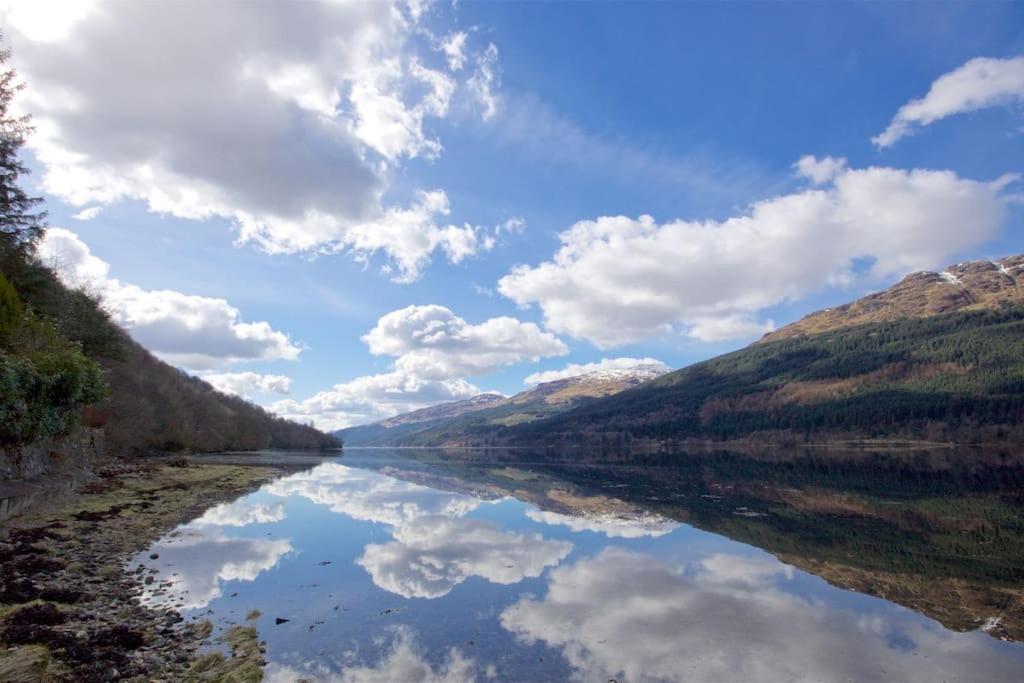 Rossmay House - 4 Bedroom Scottish Villa With Waterfront / Mountain Views Arrochar Exteriér fotografie