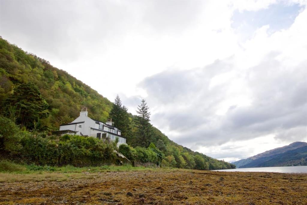 Rossmay House - 4 Bedroom Scottish Villa With Waterfront / Mountain Views Arrochar Exteriér fotografie