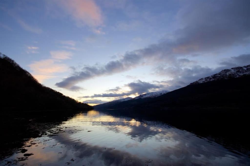 Rossmay House - 4 Bedroom Scottish Villa With Waterfront / Mountain Views Arrochar Exteriér fotografie